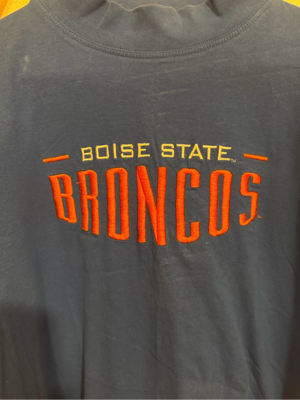 Vintage Boise State Broncos Turtleneck Shirt - Picture 2 of 5